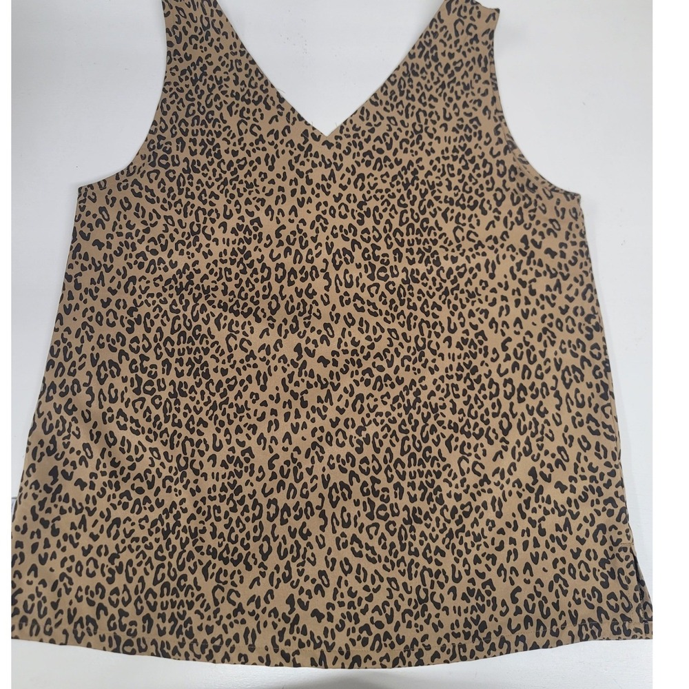 Eddie Bauer Womens Leopard Print Sleeveless V-Neck Blouse Tan Black Small